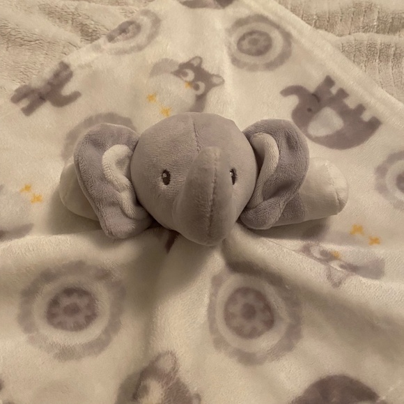 Blankets & Beyond Elephant White Grey Owl Plush Baby Security Blanket - Picture 3 of 5